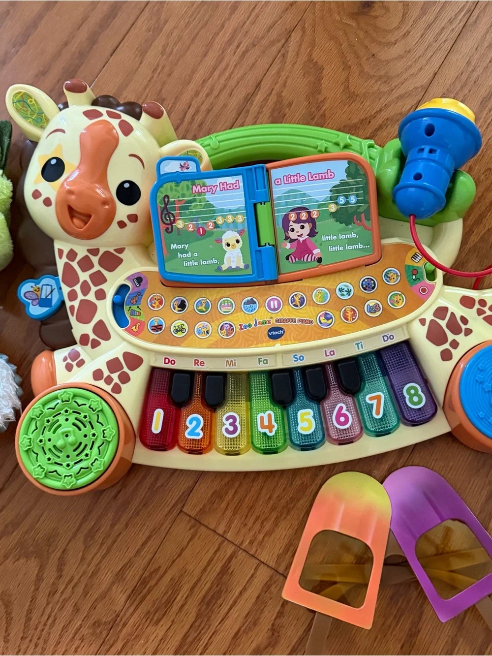 Interactive Giraffe Musical Keyboard Toy - Multicolor